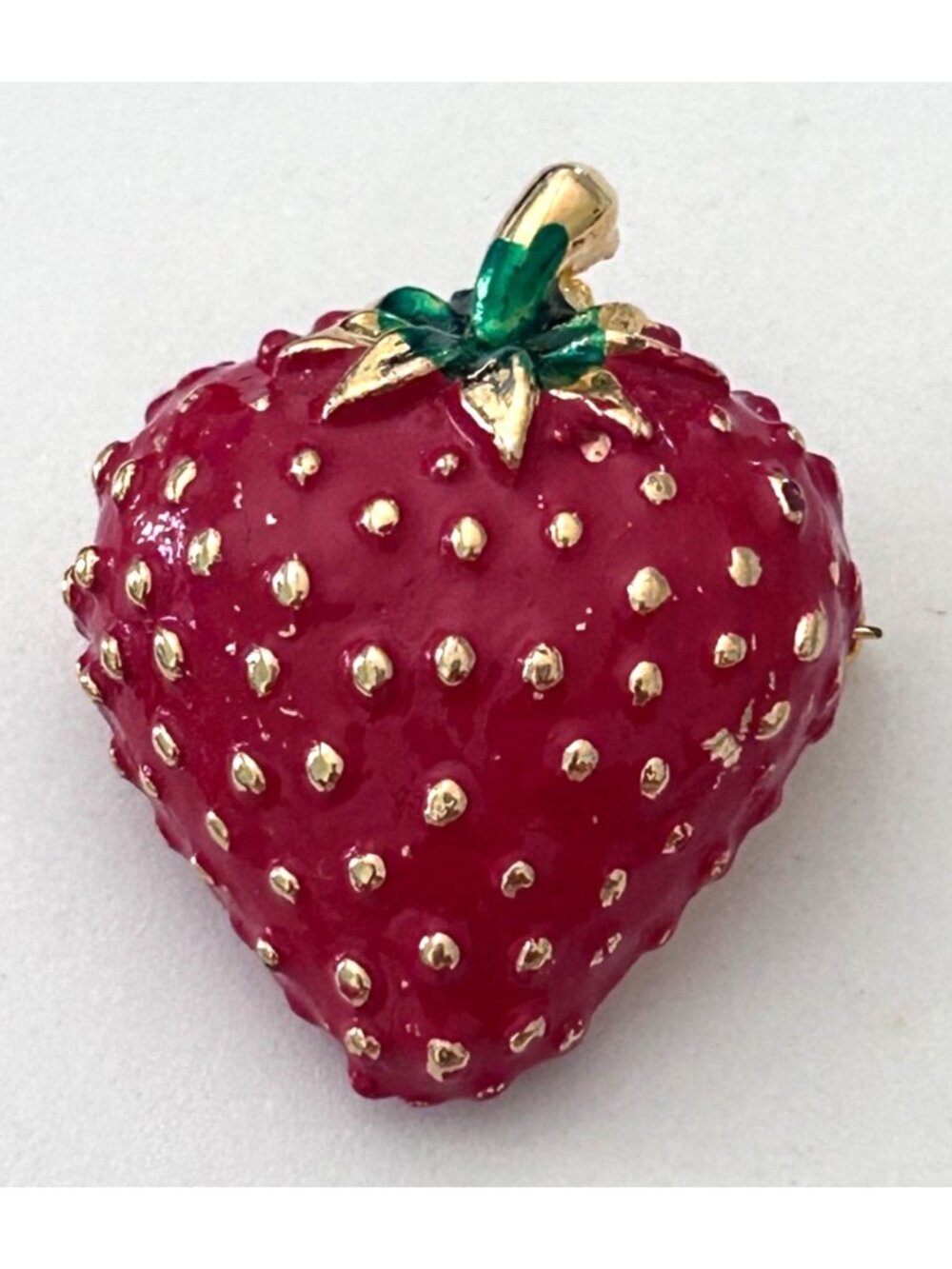 Vintage Gold-Tone Summer Strawberry Enamel Pin Brooch Red & Green